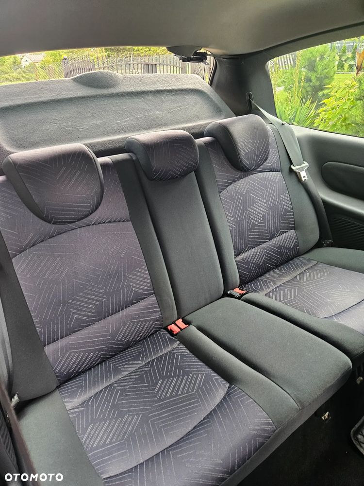 Renault Clio 1.4 16V Dynamique - 5