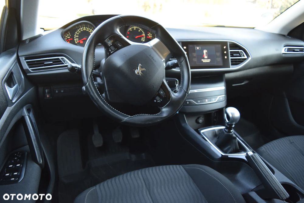 Peugeot 308 BlueHDi 120 Stop & Start Style - 15