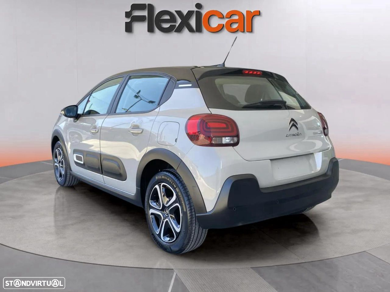 Citroën C3 1.2 PureTech Plus - 7