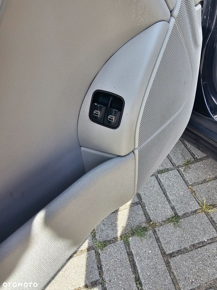 Mercedes-Benz Klasa C 200 Kompressor Automatik - 19