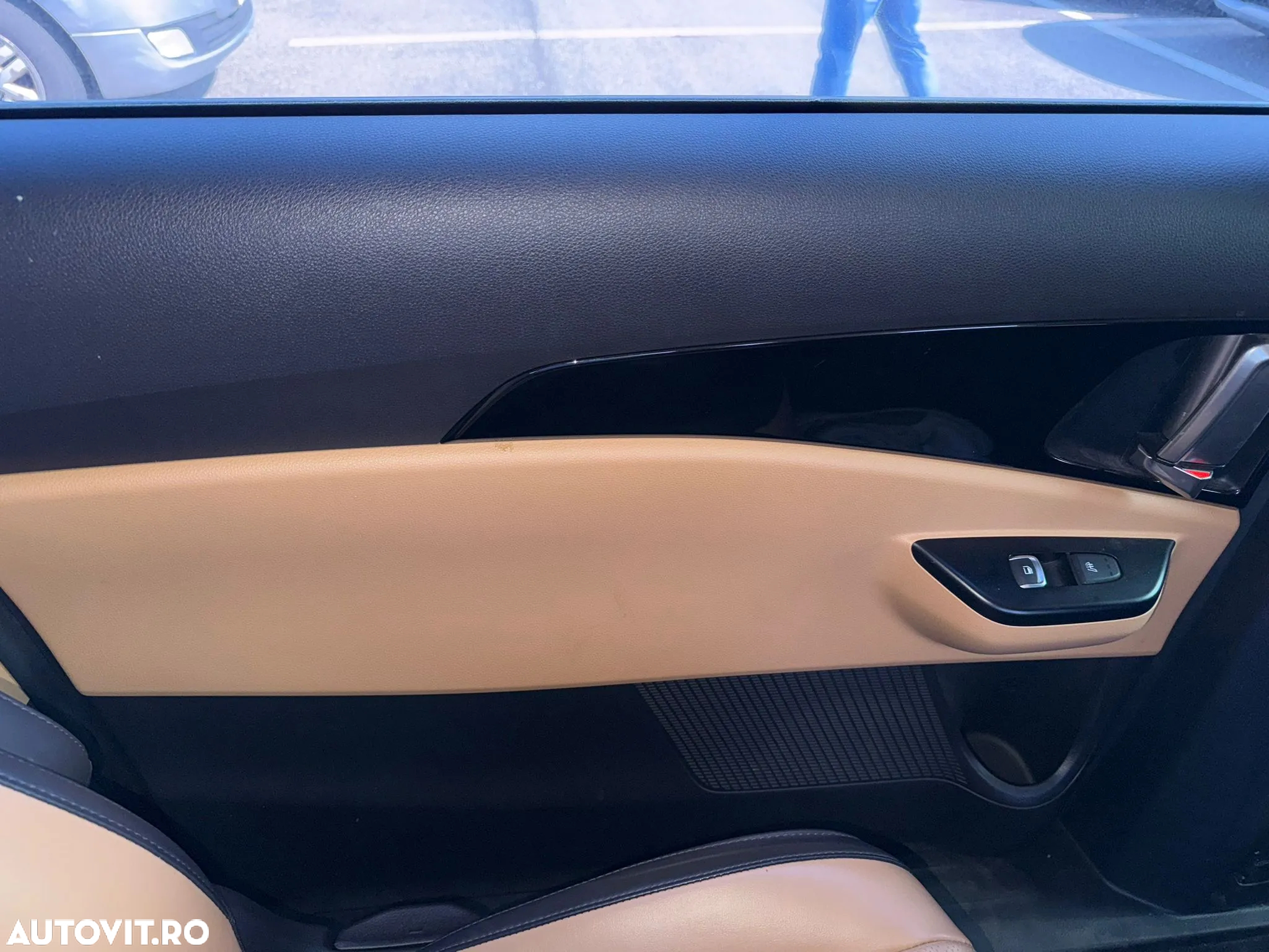 Kia Carnival - 9