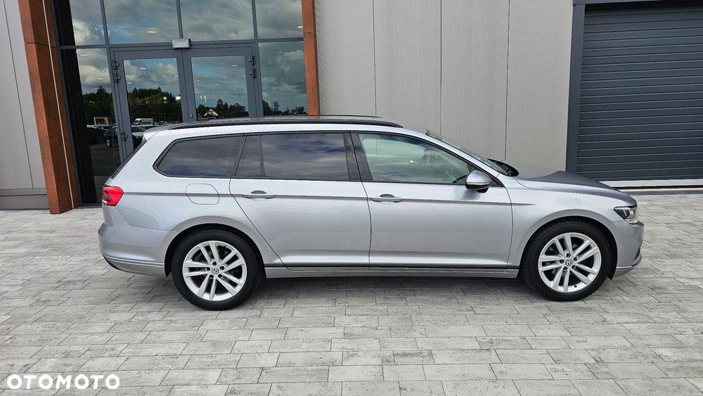 Volkswagen Passat Variant 2.0 TDI EVO Business DSG - 8