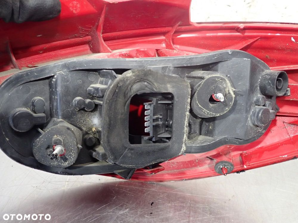 LAMPA LEWA TYLNA OPEL CORSA D 1.3CDTI 13211840 - 6