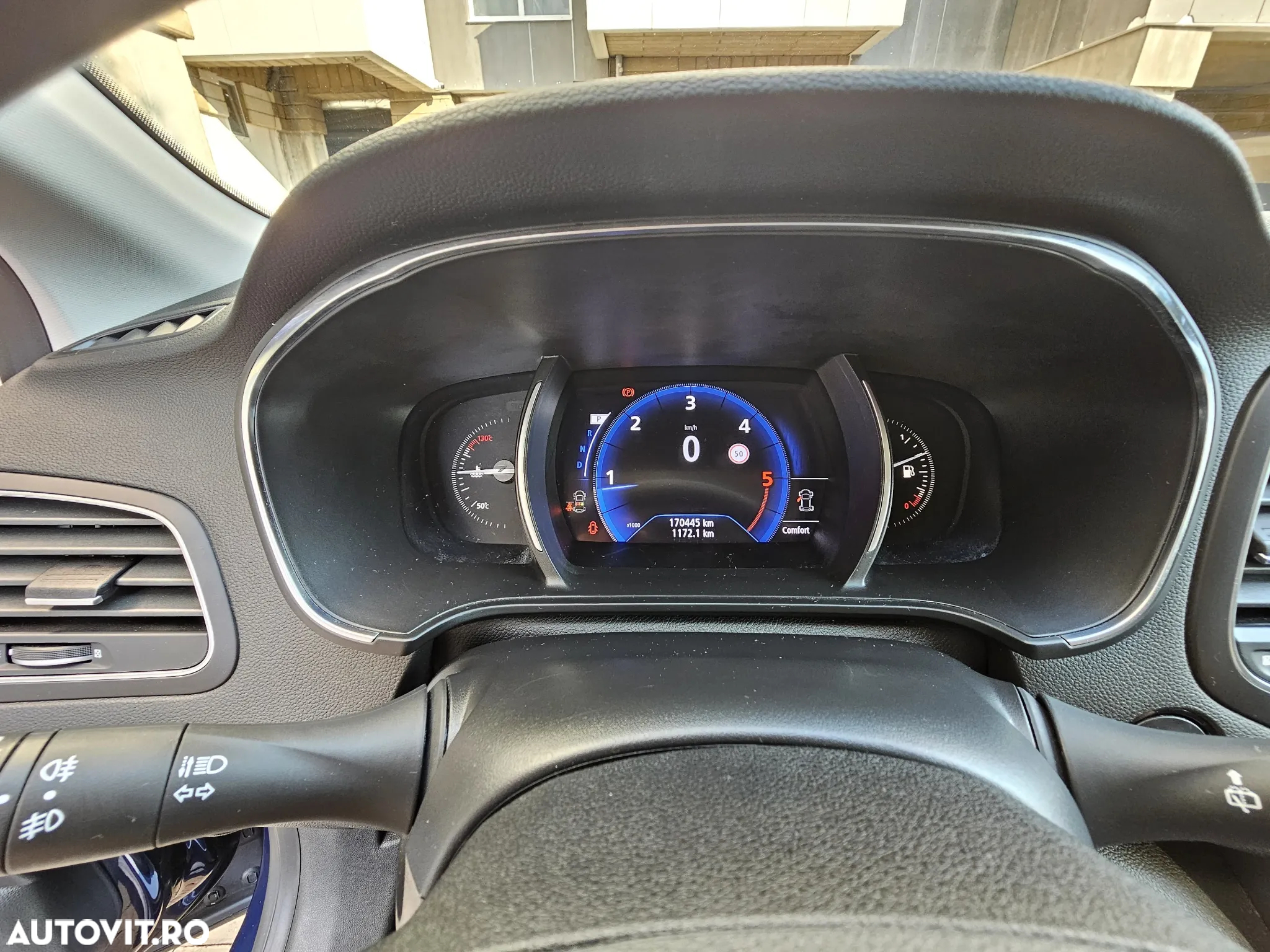 Renault Megane ENERGY dCi 165 EDC BOSE EDITION - 4