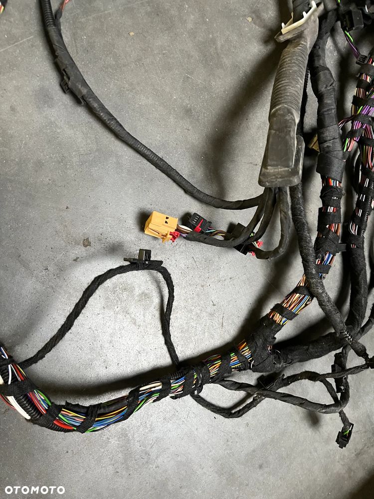 SKODA OCTAVIA IV KOMBI WIĄZKA INSTALACJA WNĘTRZA - 13