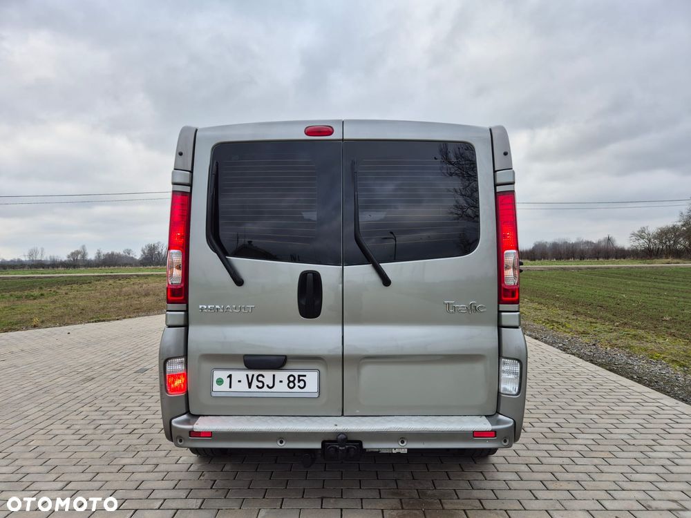 Renault Trafic - 14