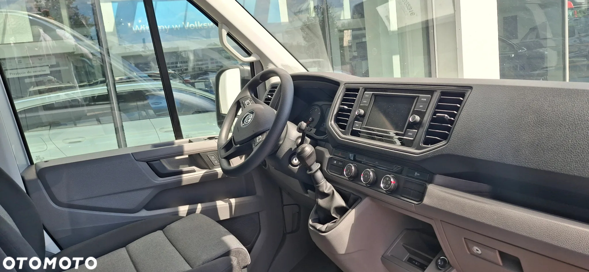 Volkswagen Crafter - 11