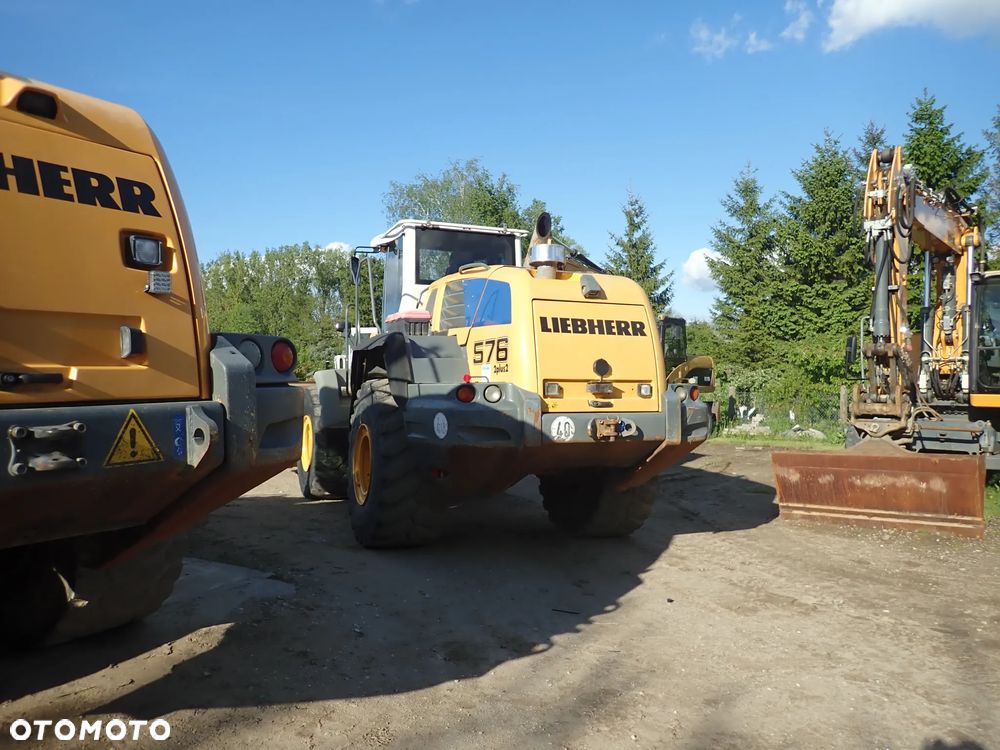 Liebherr L576 - 4