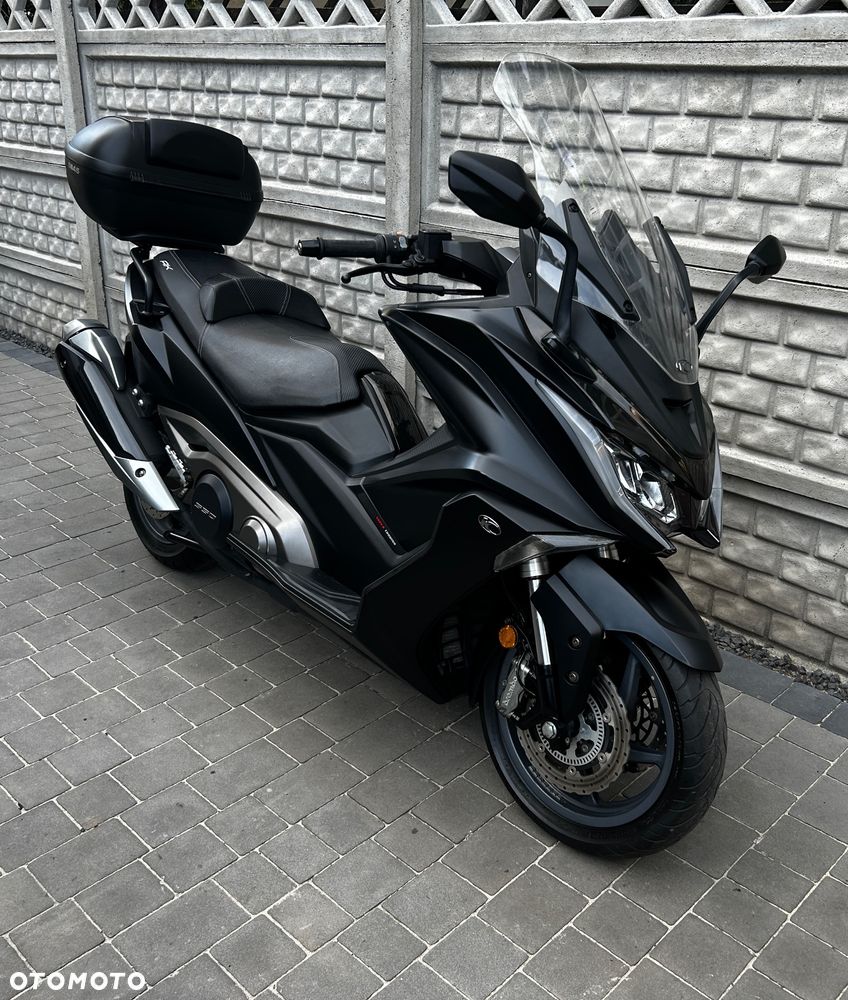 Kymco AK 550
