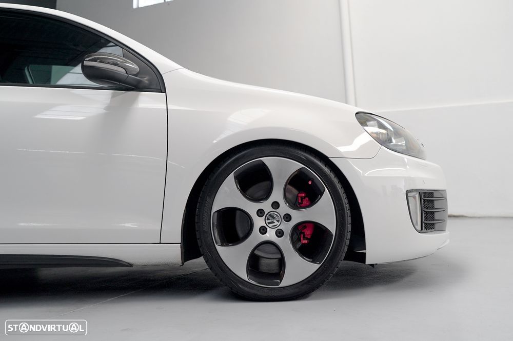 VW Golf 2.0 TSi GTI - 11