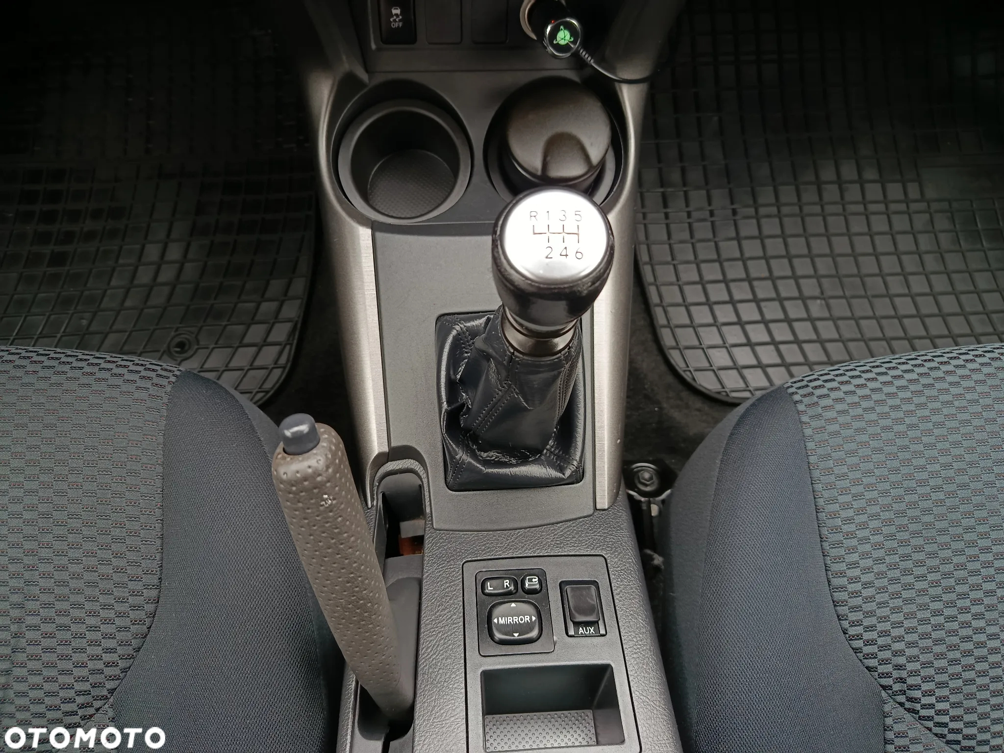 Toyota RAV4 2.2 D-4D 4x4 Comfort - 29