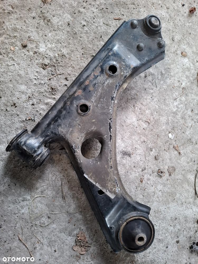 WAHACZ LEWY OPEL CORSA E ADAM SLASK WYSYLKA - 4