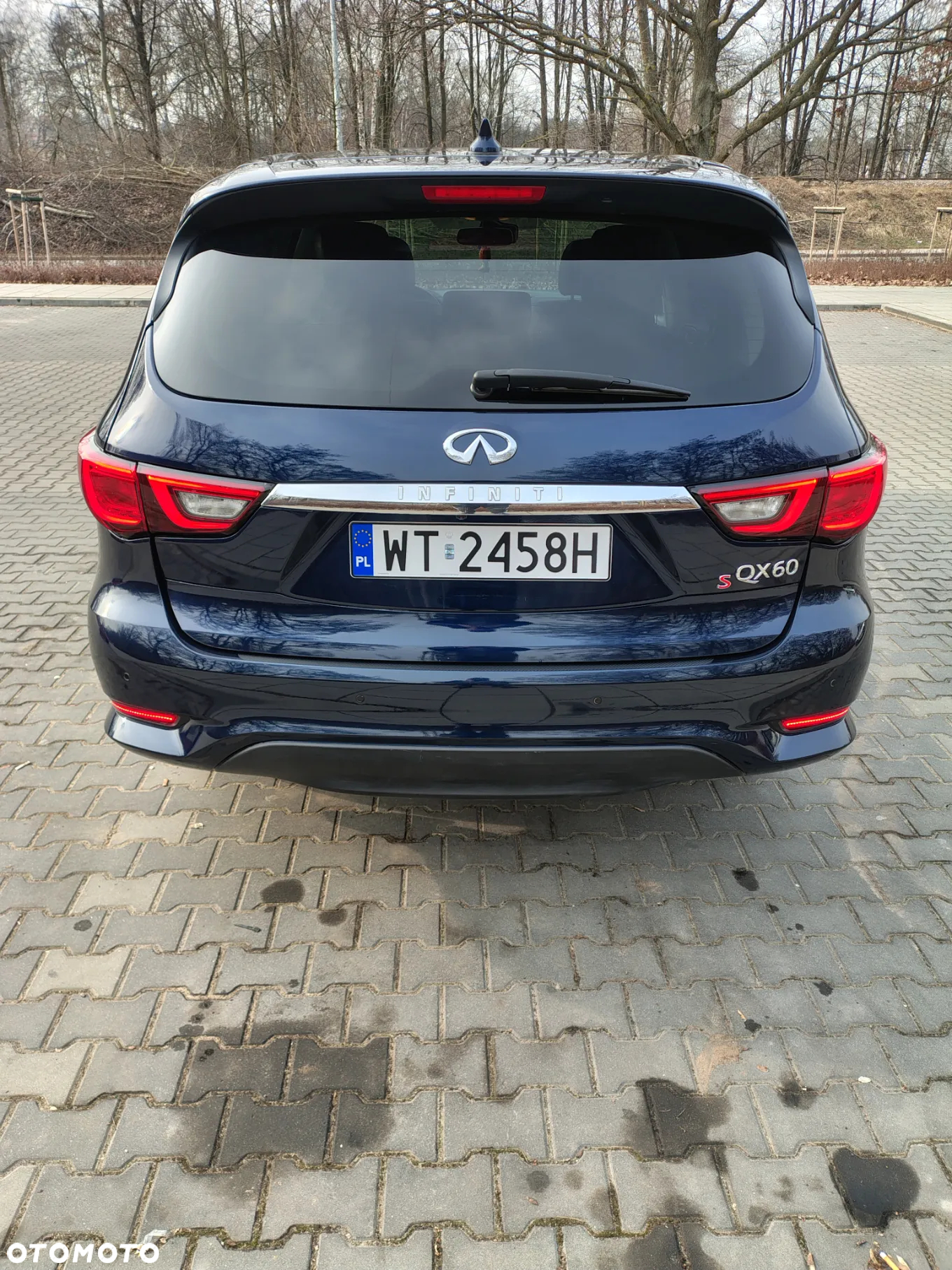Infiniti QX60 - 10
