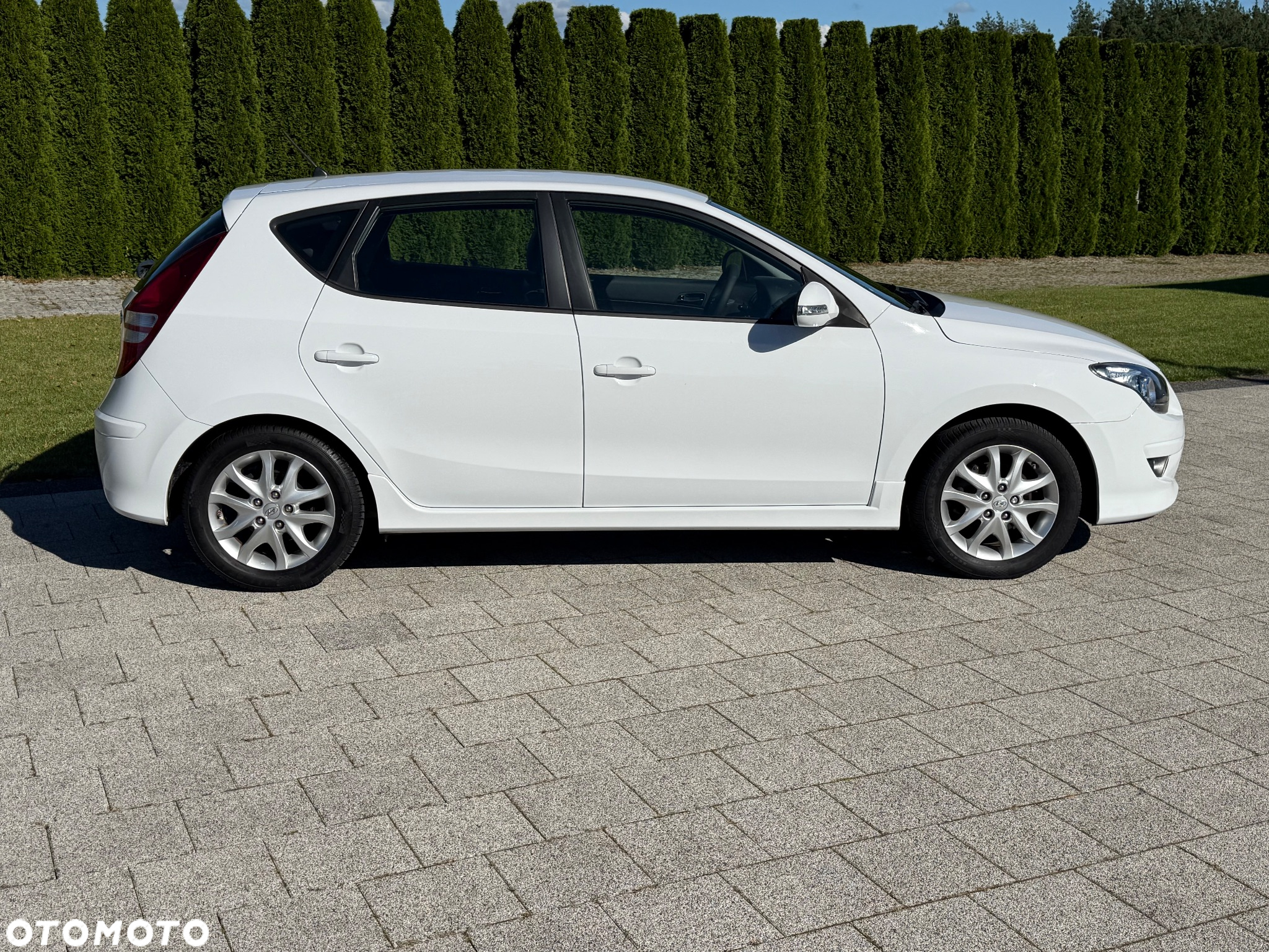 Hyundai i30 1.4 Comfort World Cup - 24