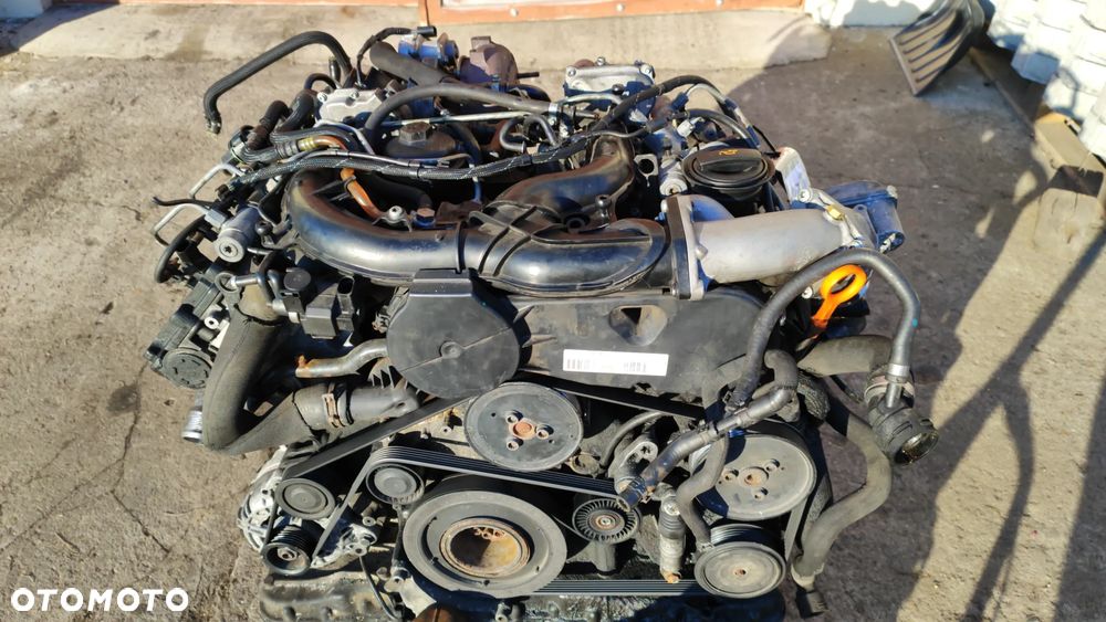 silnik kompletny 3.0 TDI BKN 204KM do Audi A4 B7 04-08r Audi A6 C6 04-08r, Q7 -po postoju kręci nie odpala, wcześniej odpalał bez problemu. - 1