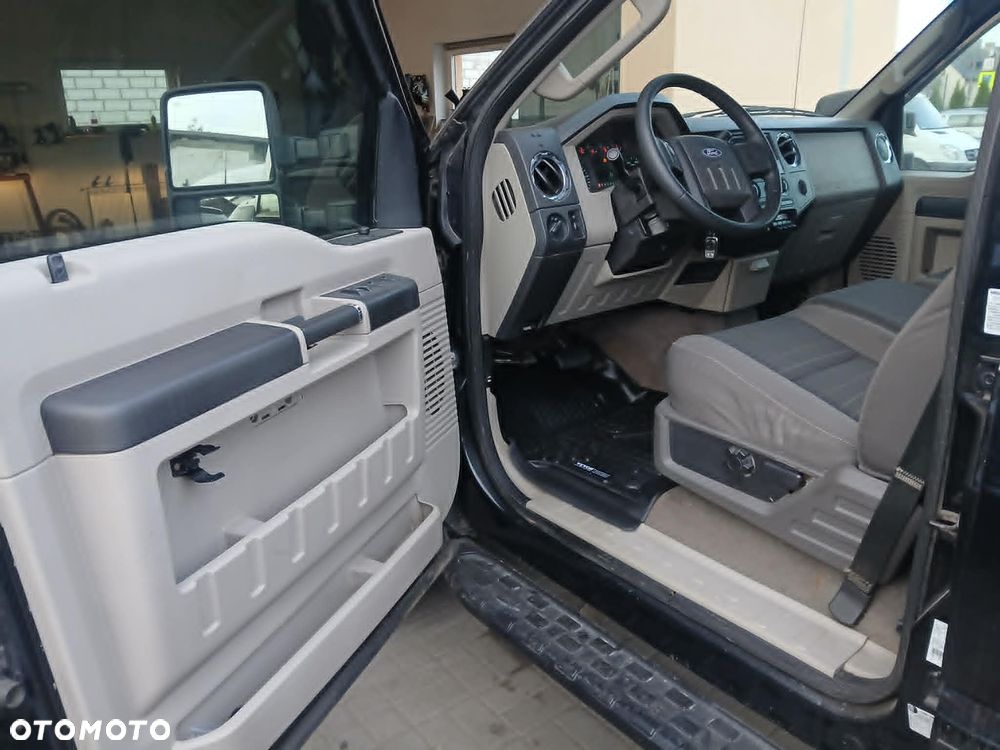 Ford F350 - 13