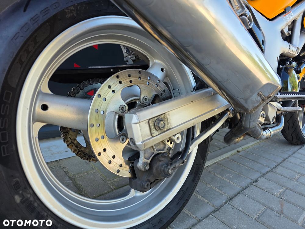 Suzuki SV - 8