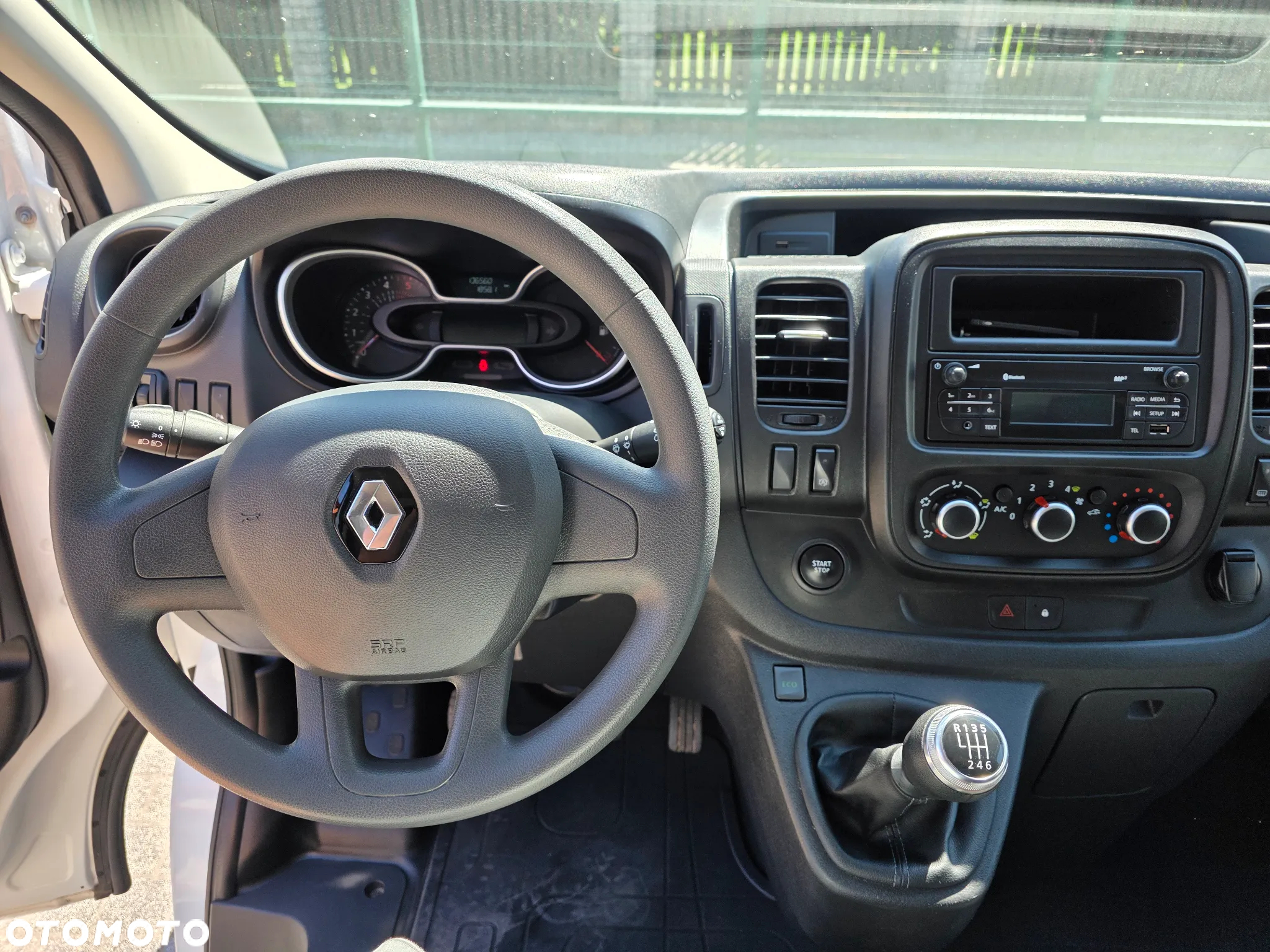 Renault Trafic - 10
