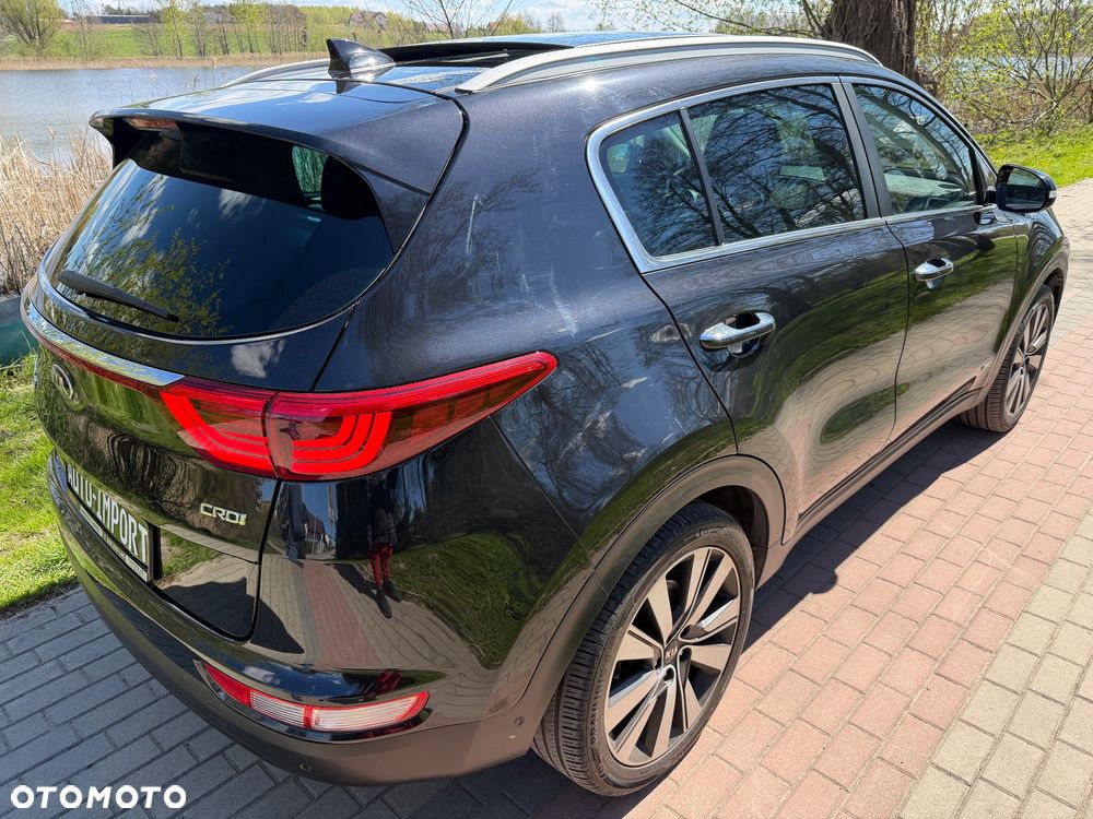 Kia Sportage 2.0 CRDI 4WD Automatik Spirit - 38