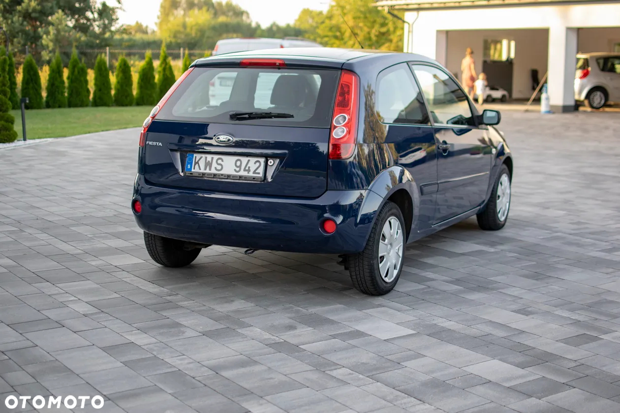 Ford Fiesta - 14
