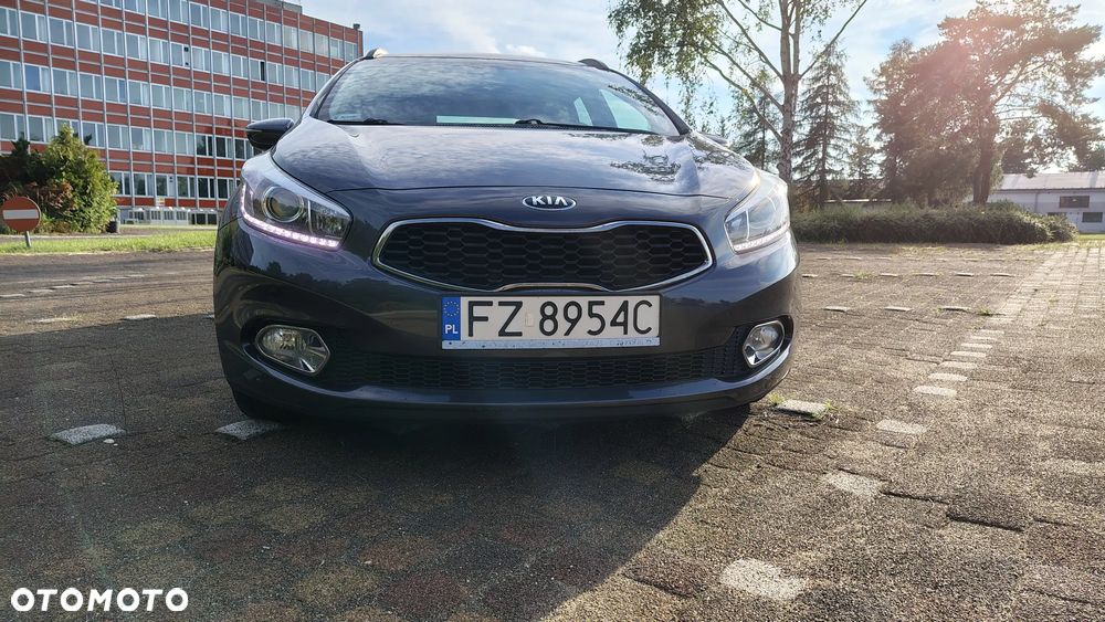 Kia Ceed 1.6 GDI L - 14