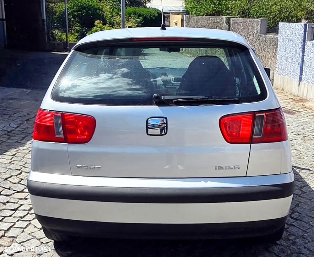 SEAT Ibiza 1.6 Sport - 4