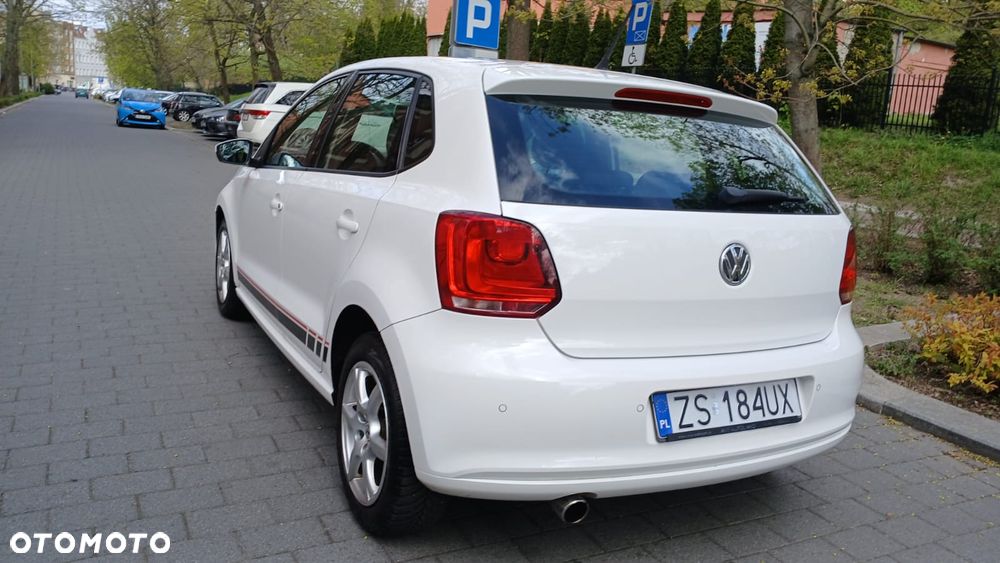 Volkswagen Polo 1.2 TSI Comfortline - 6
