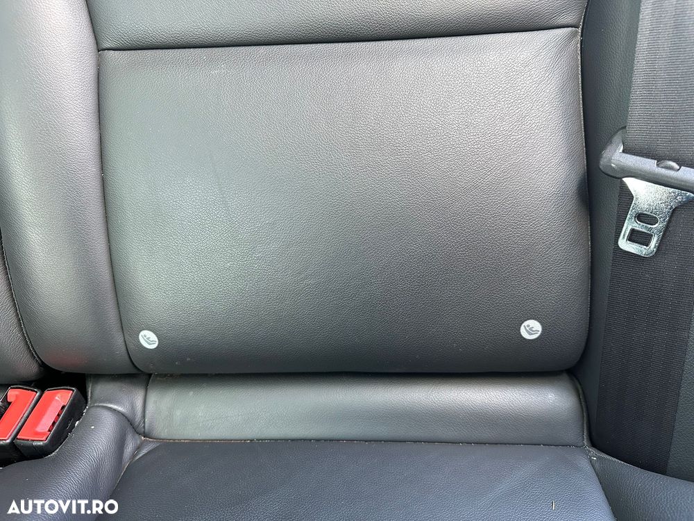 Volvo XC 60 D4 AWD Geartronic Summum - 11