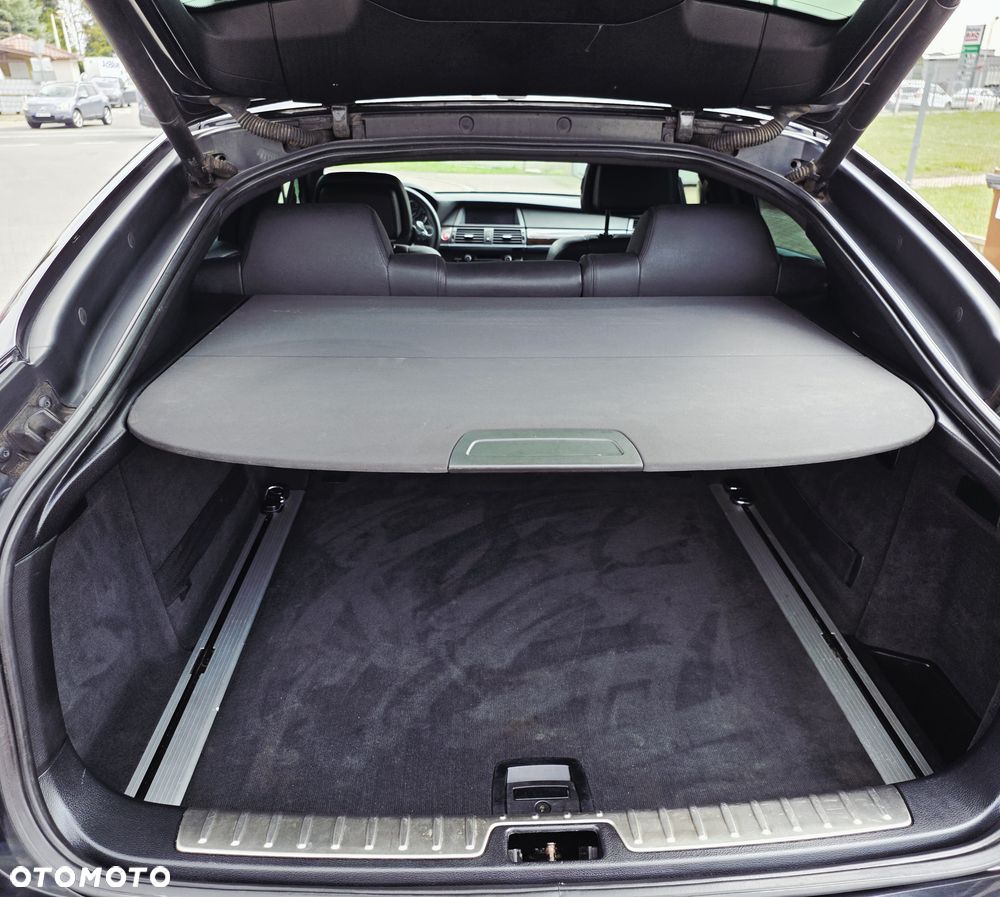 BMW X6 - 16