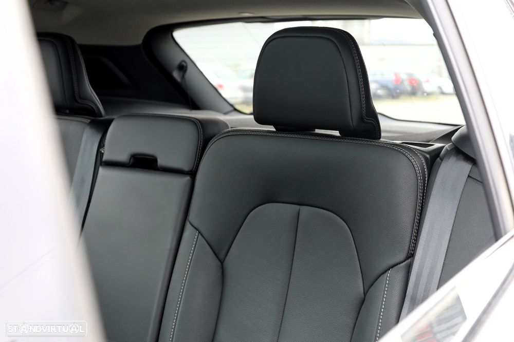 Volvo XC 40 2.0 B4 Inscription - 10