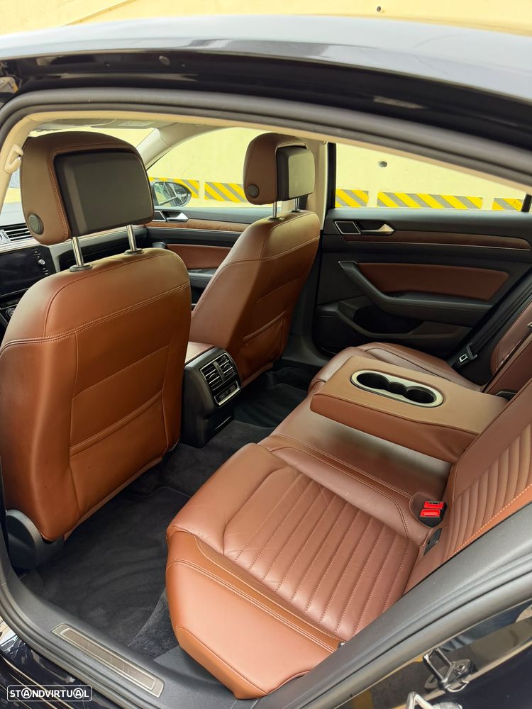 VW Passat 2.0 TDI Highline DSG - 20