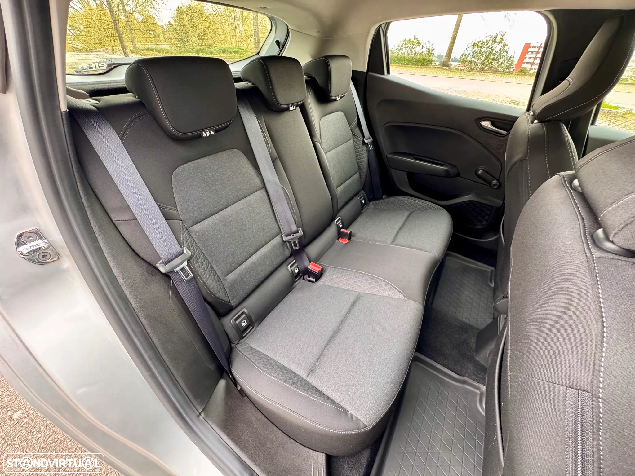 Renault Clio 1.0 TCe Intens - 8