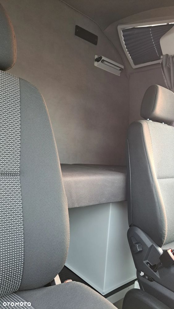 Mercedes-Benz Sprinter 519 - 14