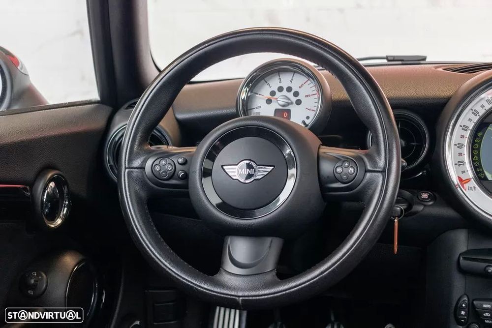 MINI 3 Portas Cooper SD - 9