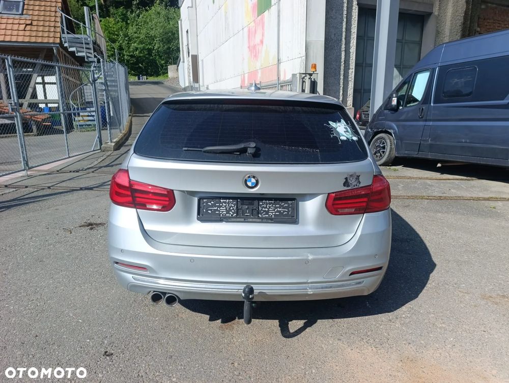 BMW Seria 3 320d Edition Luxury Line Purity - 5