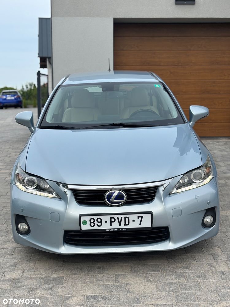 Lexus CT Impression Line - 3