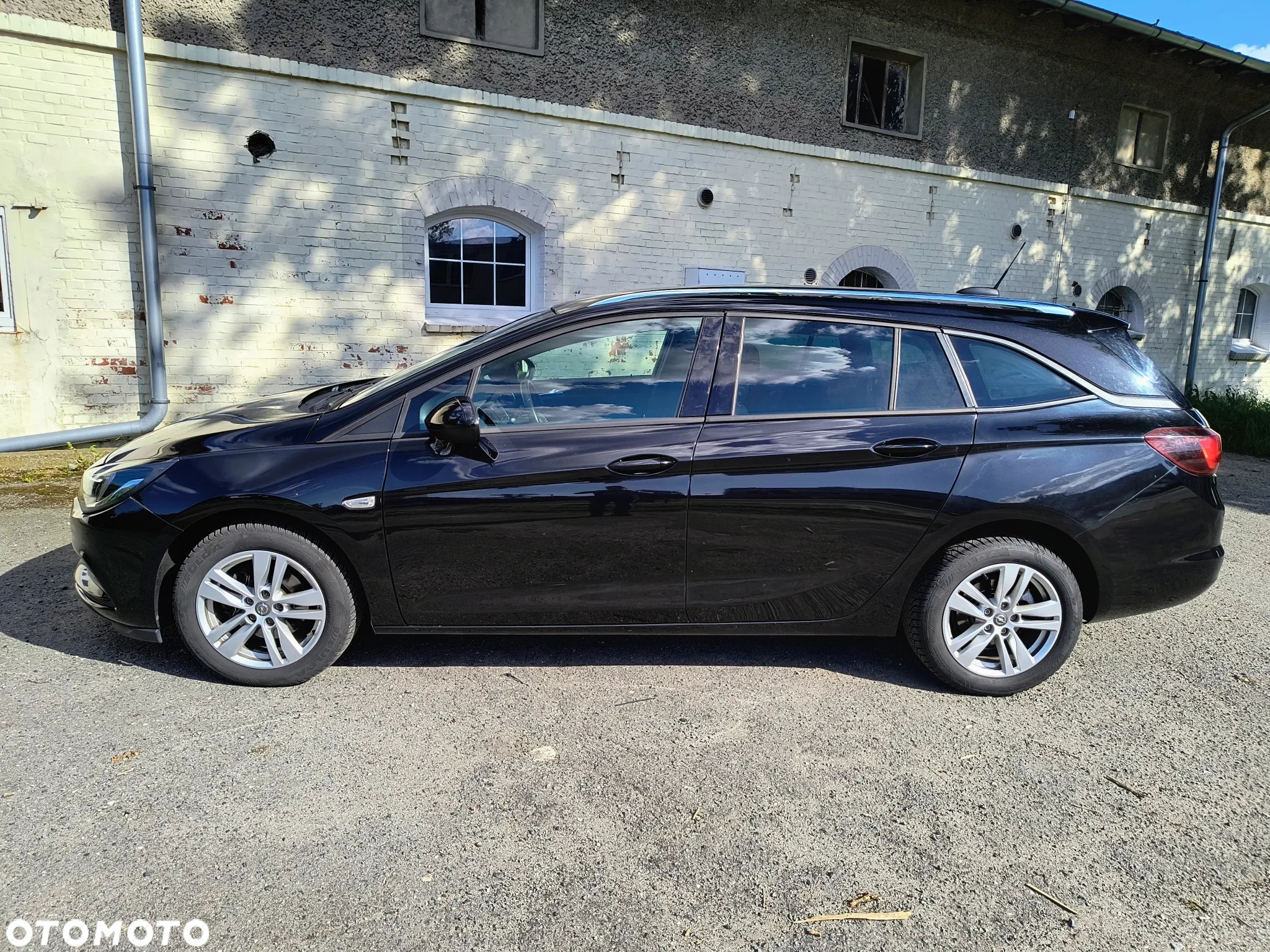Opel Astra IV 1.6 CDTI Cosmo - 2