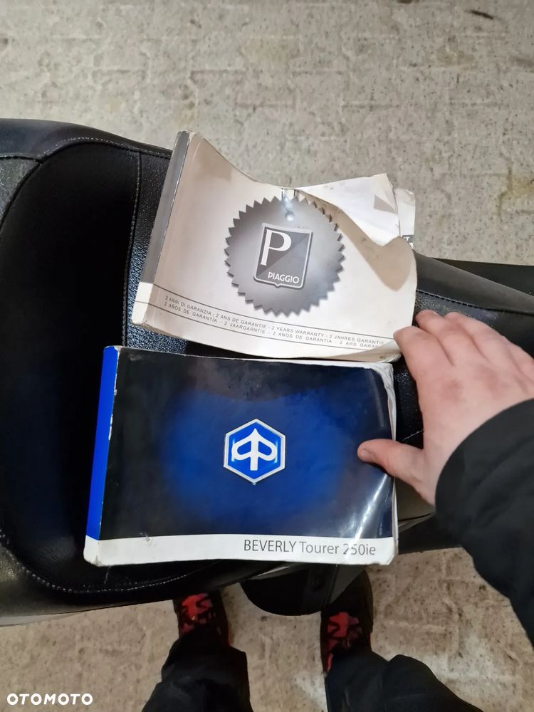 Piaggio Beverly - 20