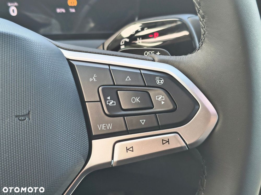 Volkswagen Tiguan - 23