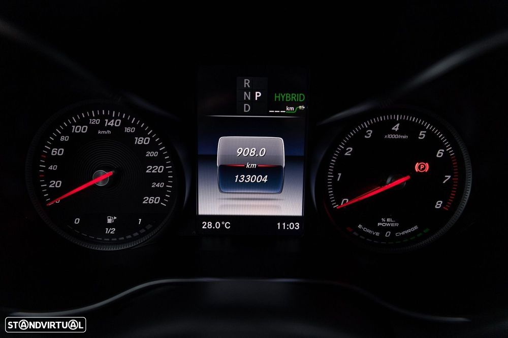 Mercedes-Benz GLC 350 e AMG Line 4-Matic - 26