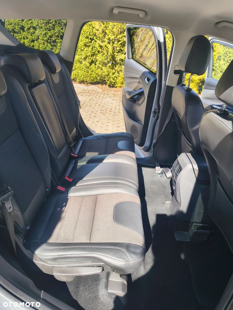 Ford Kuga 1.5 EcoBoost FWD ST-Line ASS GPF - 10