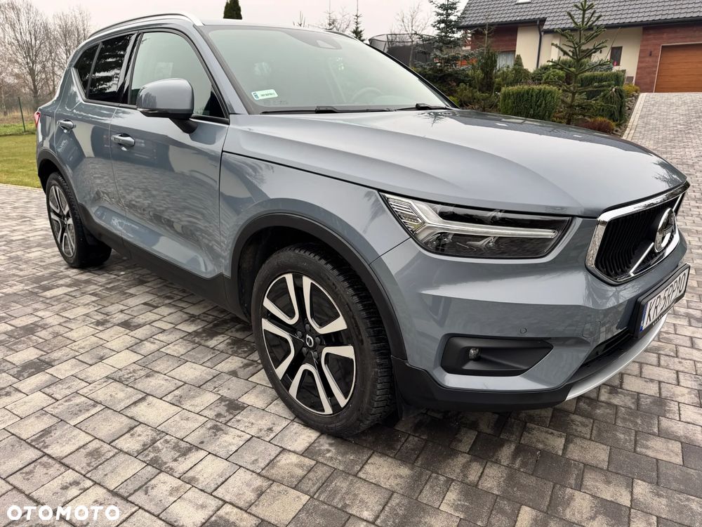 Volvo XC 40 T3 Momentum Pro - 17