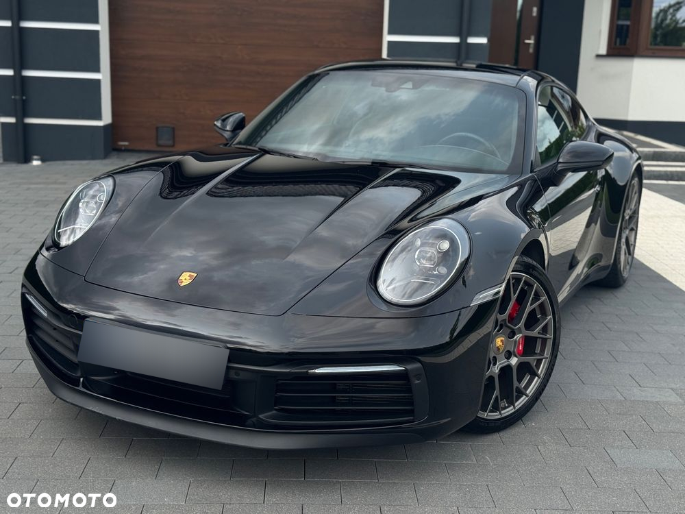 Porsche 911 Carrera 4S - 36
