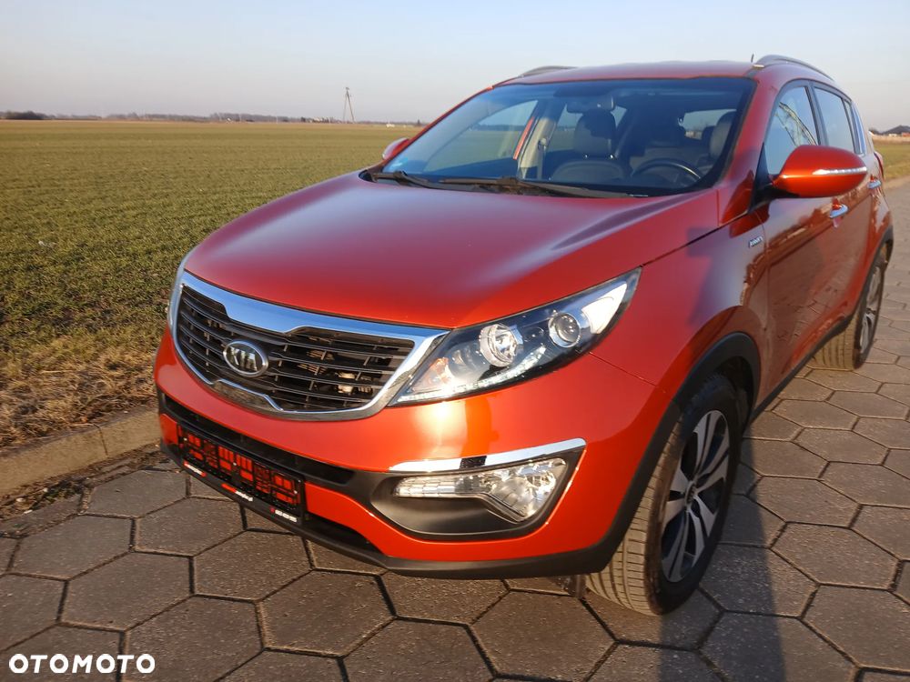 Kia Sportage 2.0 CRDI 4WD Automatik Fifa World Cup Edition - 24