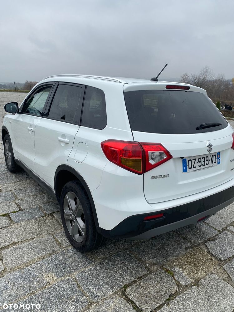 Suzuki Vitara 1.6 (4x4) Allgrip Comfort+ - 10