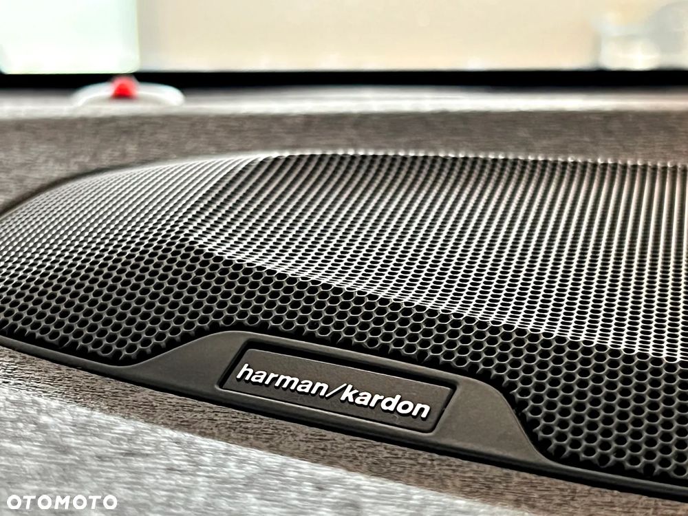 Volvo V40 D3 Drive-E Ocean Race - 9