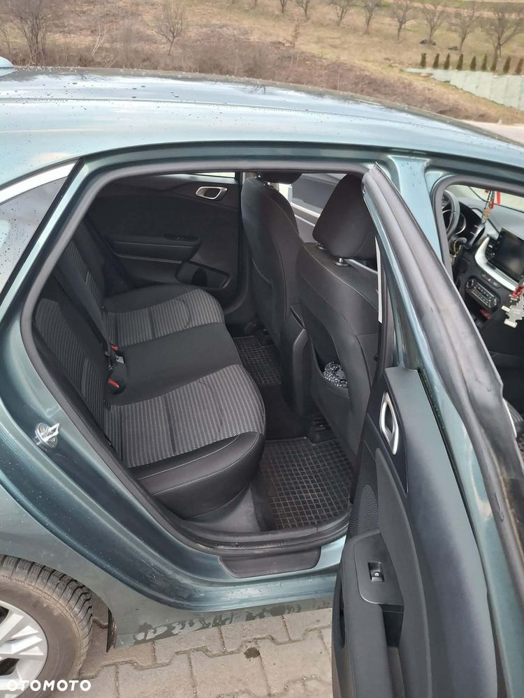 Kia Ceed 1.0 T-GDI M - 10