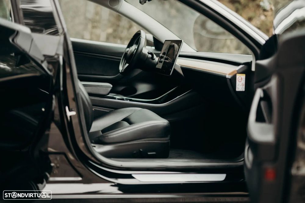 Tesla Model 3 Long Range AWD Dual Motor - 43