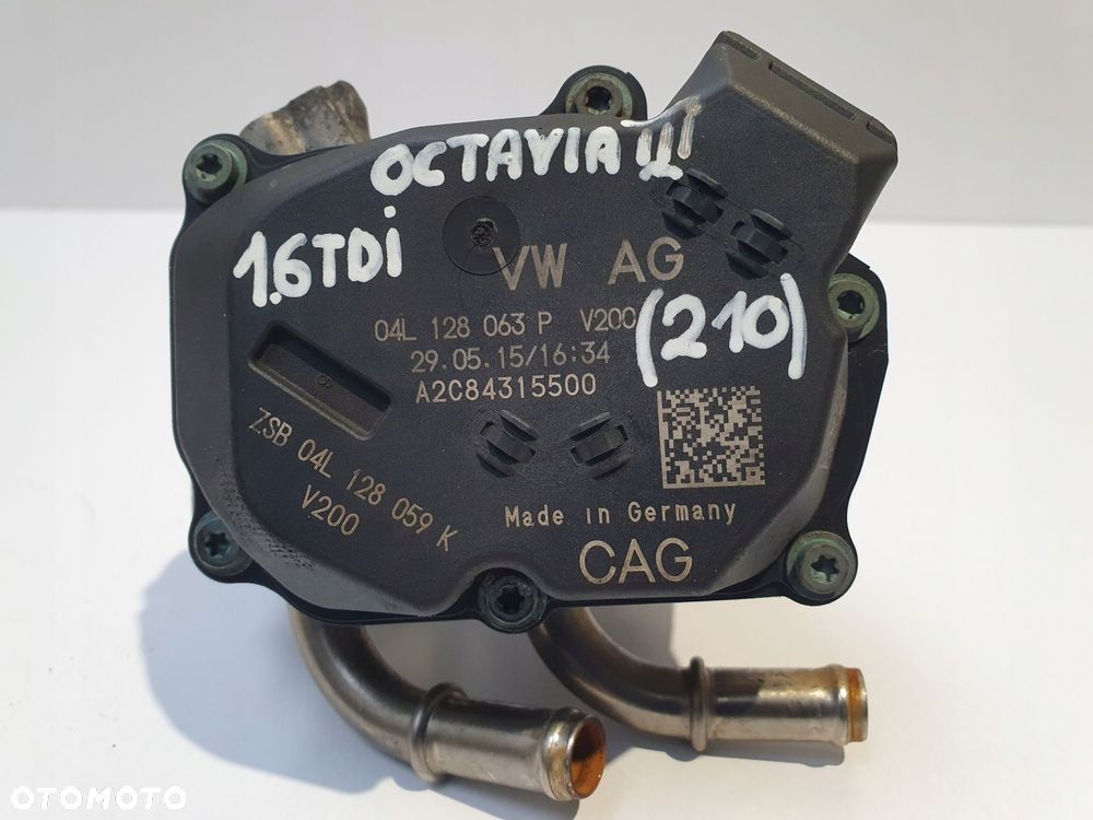 PRZEPUSTNICA Skoda Octavia III 1.6 TDI _ 04L128063P 04L128059K - 2