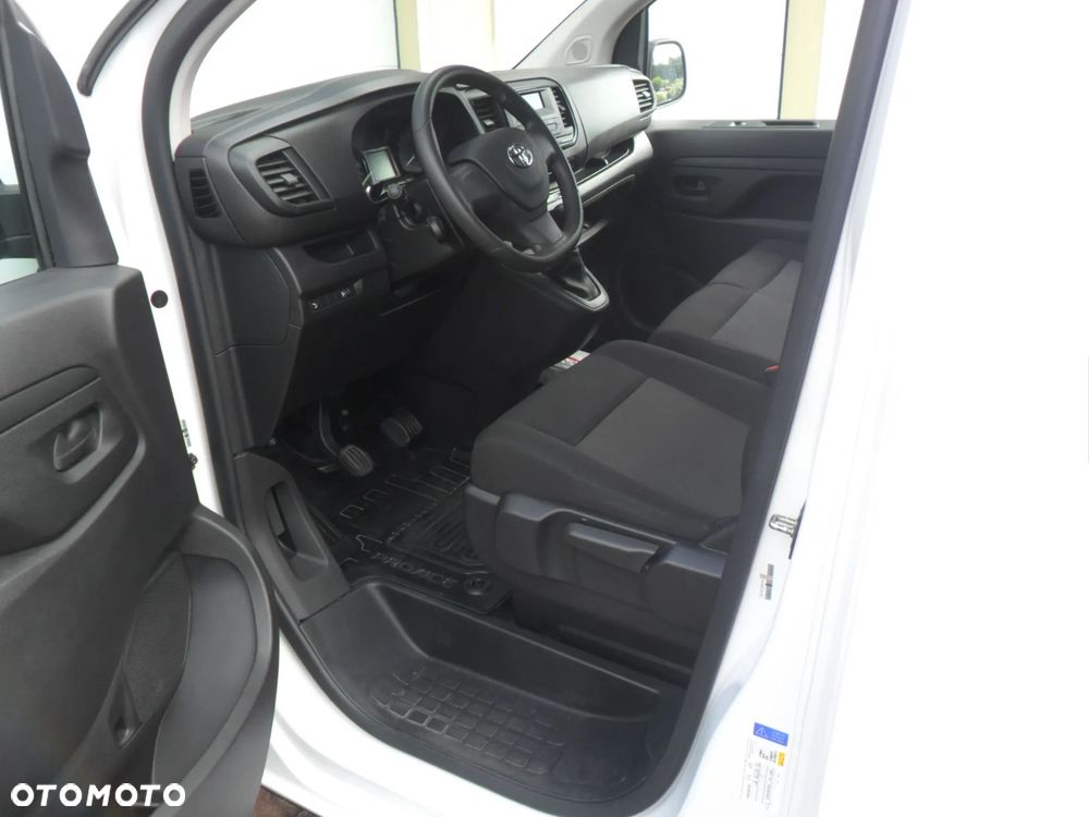 Toyota PROACE - 7